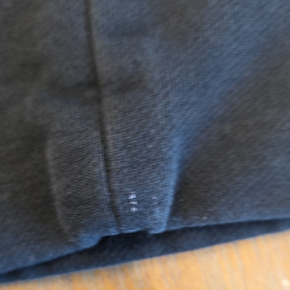 Lululemon Black Lace Sweatshirt - Picture 5 of 11